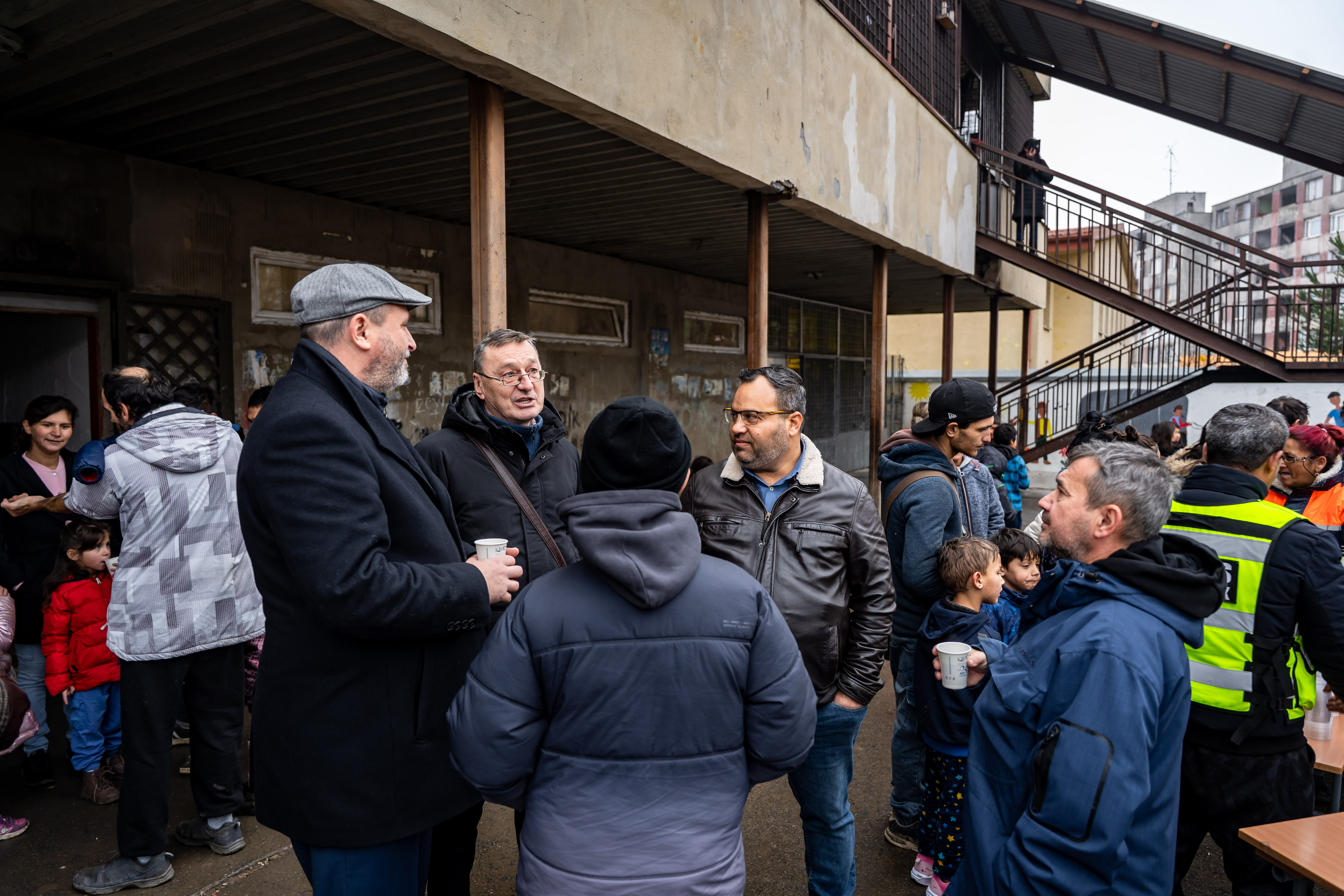 Odovzdanie dobrovolnej zbierky - Pomozme mrznucim detom-5